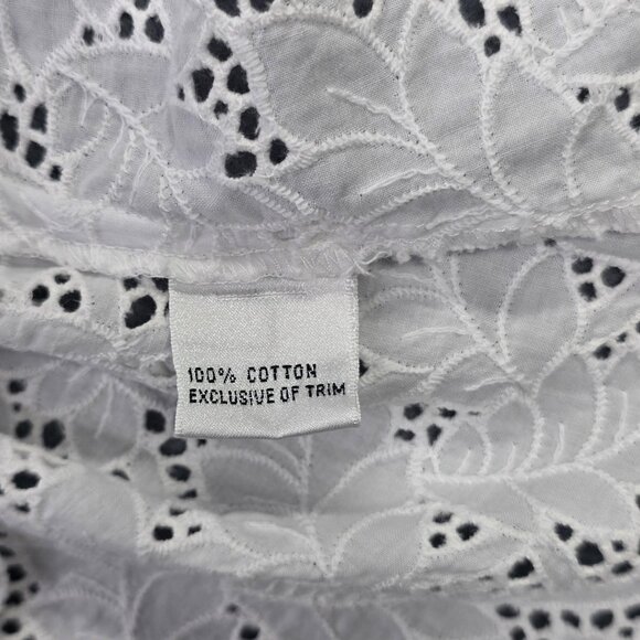 Talbots Shirt Womens 16 White Eyelet Lace Floral Top Scallop Hem Cottage Office - Picture 11 of 11